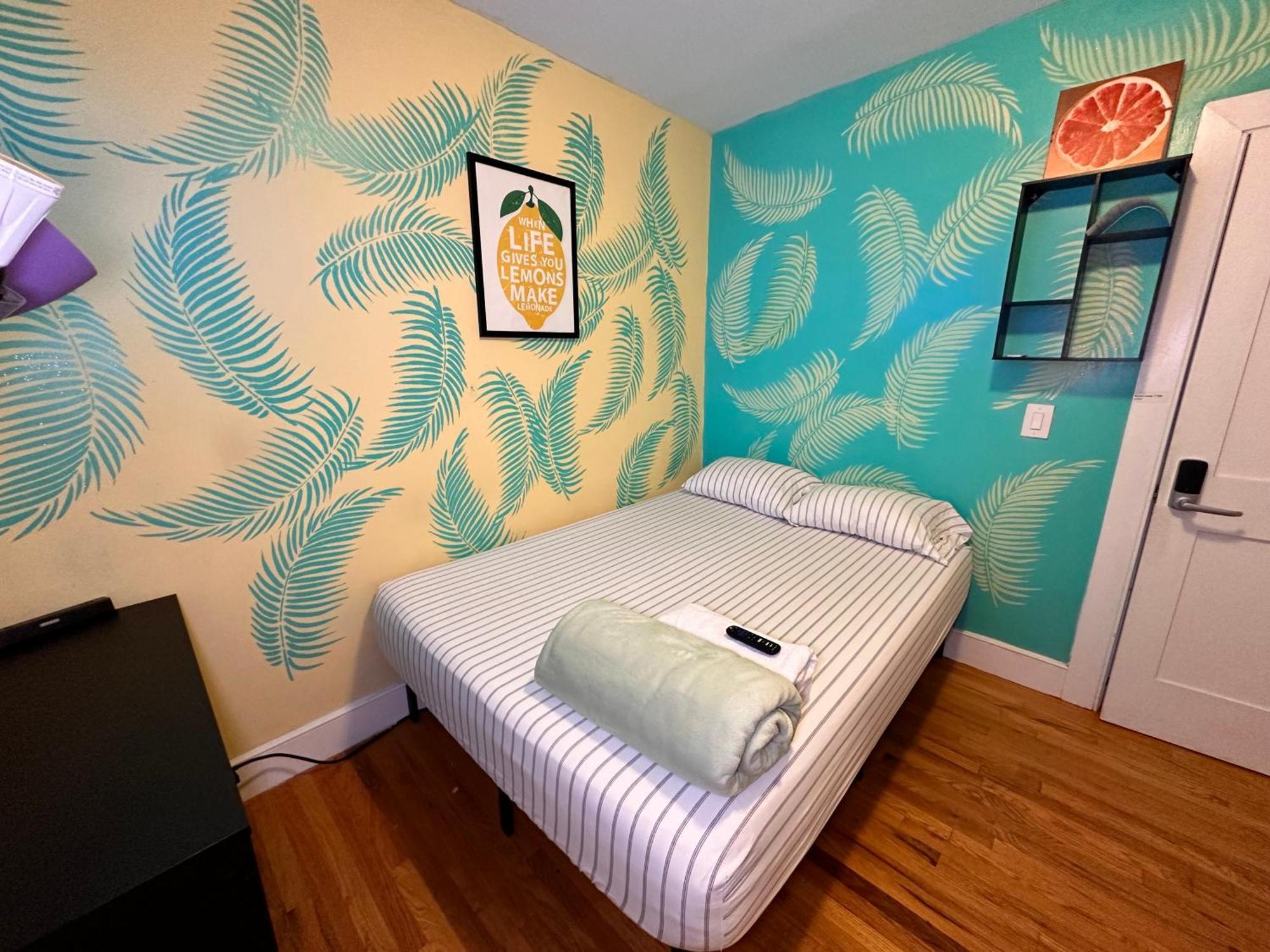 Lemon Vibes Harlem Affordable Comfort New York City Exterior photo